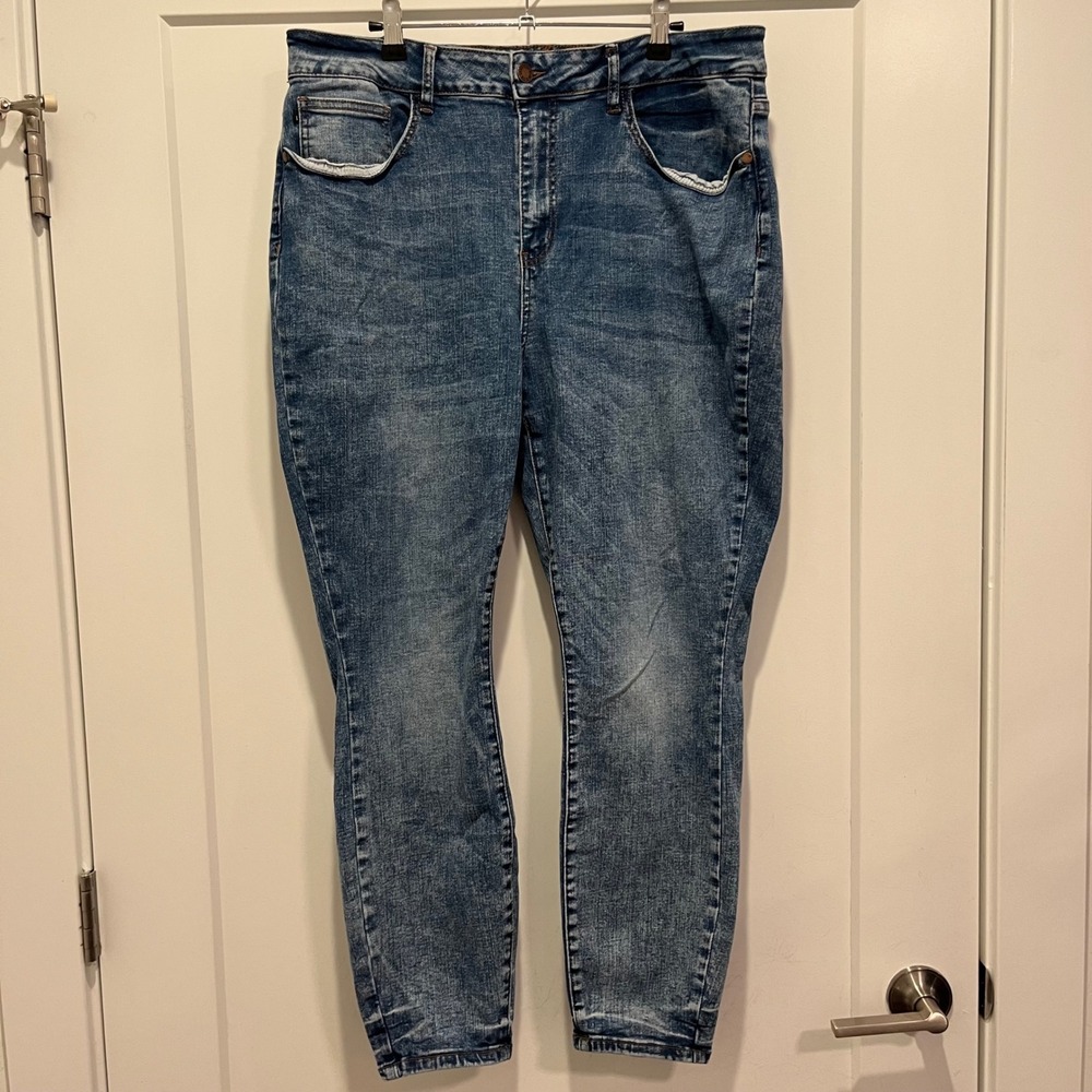 Judy Blue Skinny Fit Jeans Womens 20W Medium Wash High Rise Acid Wash 4201